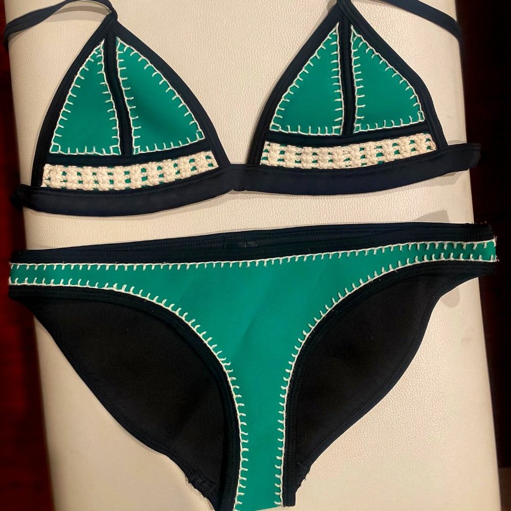 TRIANGL swimsuit set, green white black colorblock, small
